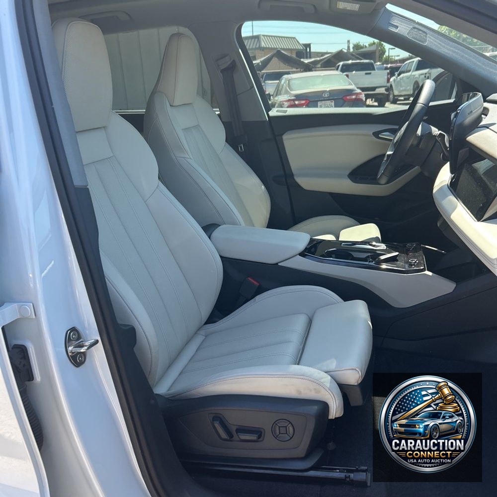 2025 Audi Q6 e-tron Premium