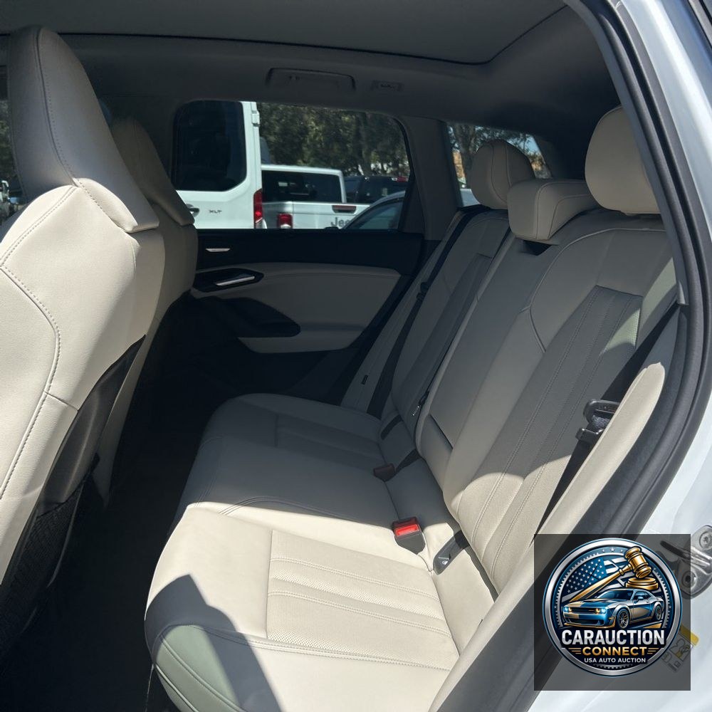 2025 Audi Q6 e-tron Premium