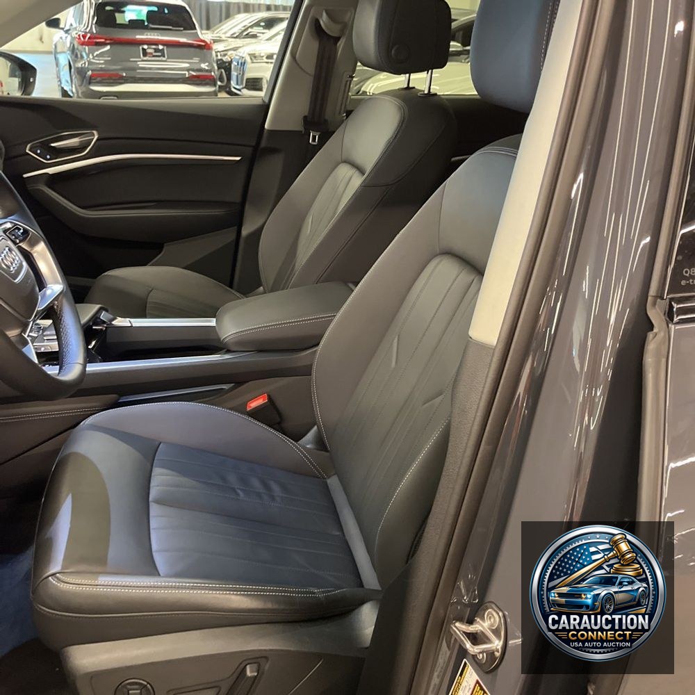 2024 Audi Q8 e-tron Premium