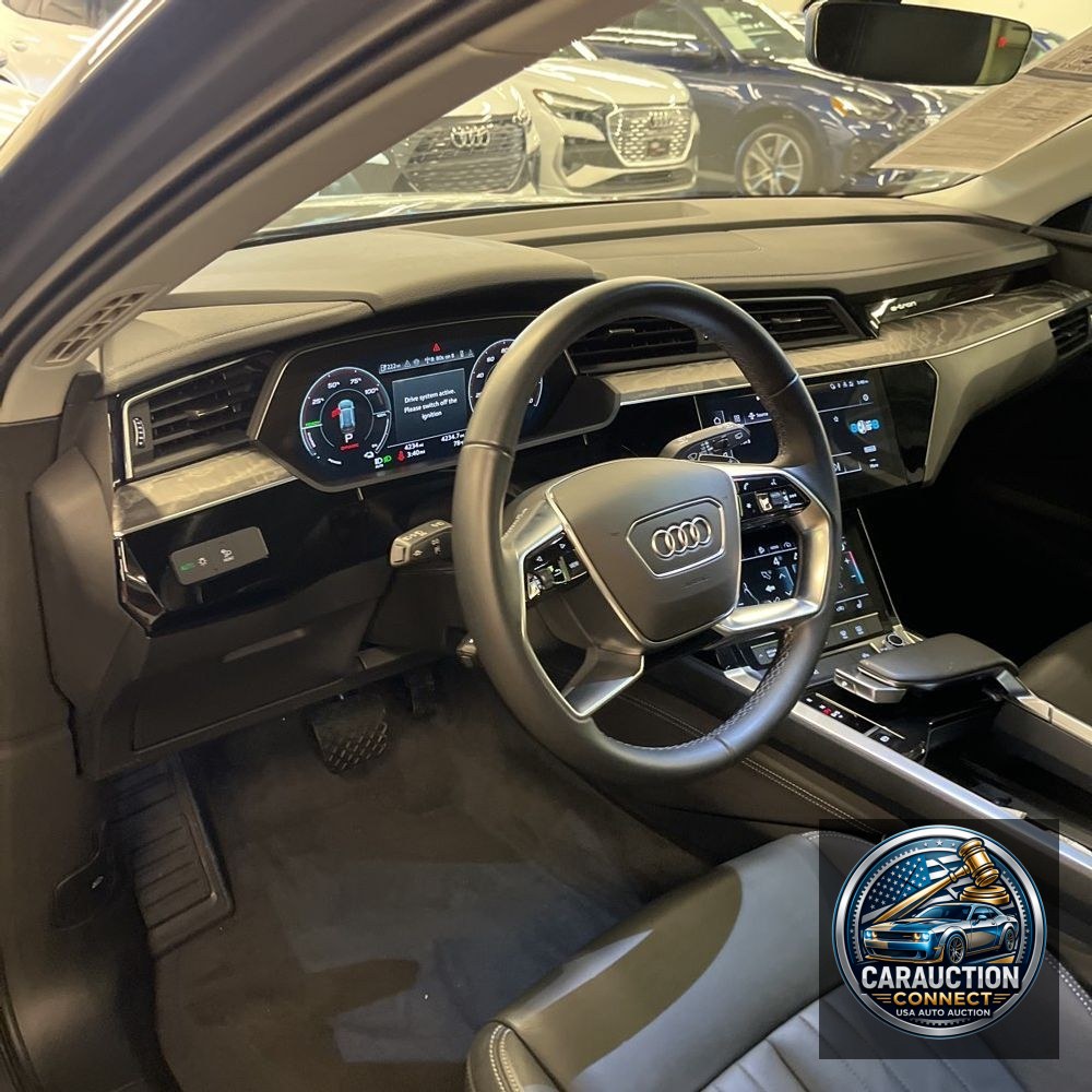2024 Audi Q8 e-tron Premium