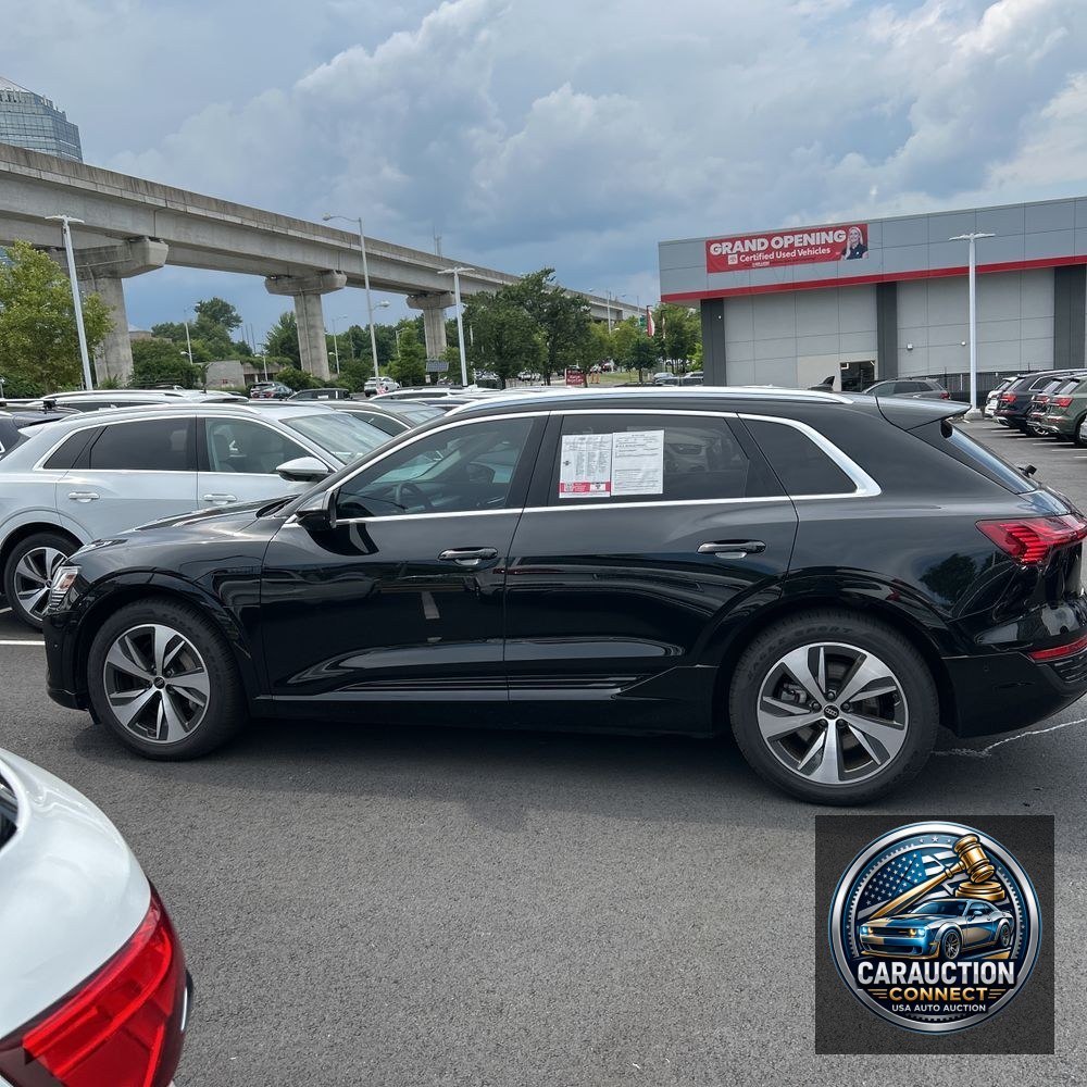 2024 Audi Q8 e-tron Premium Plus