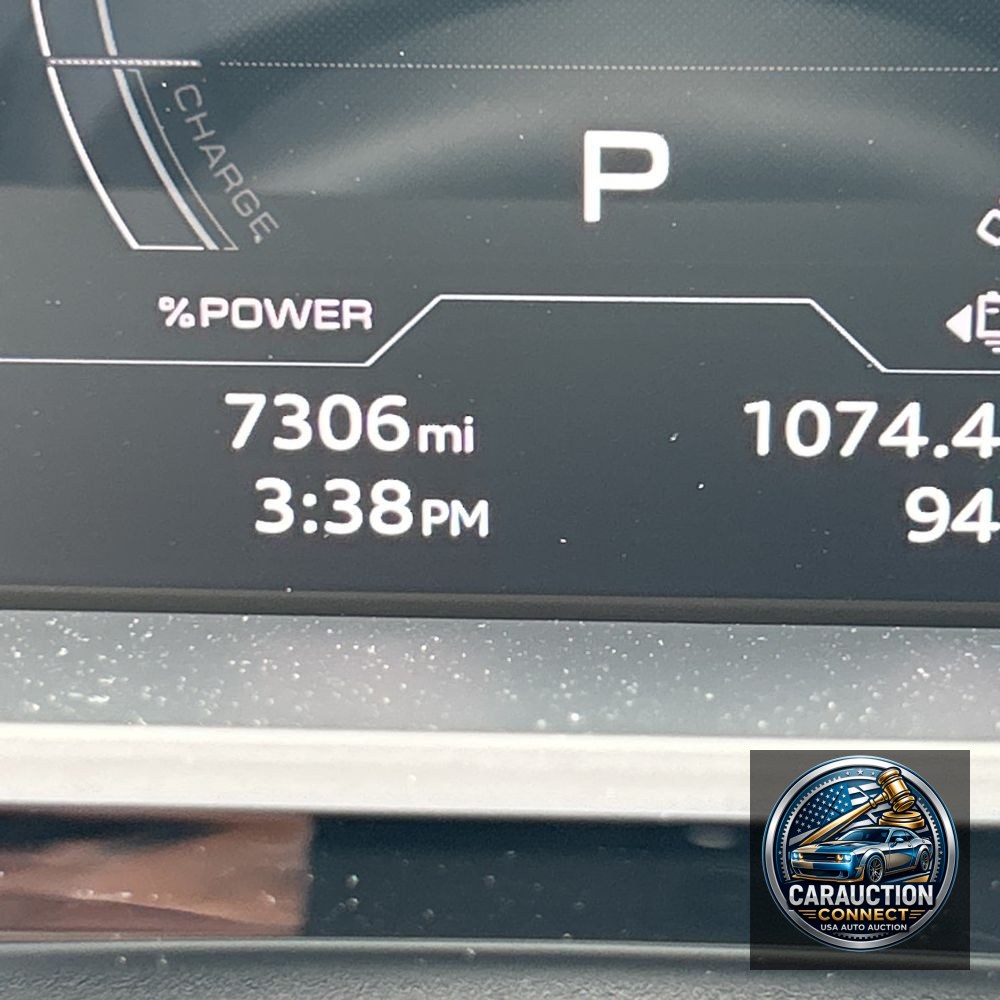 2024 Audi Q8 e-tron Premium Plus