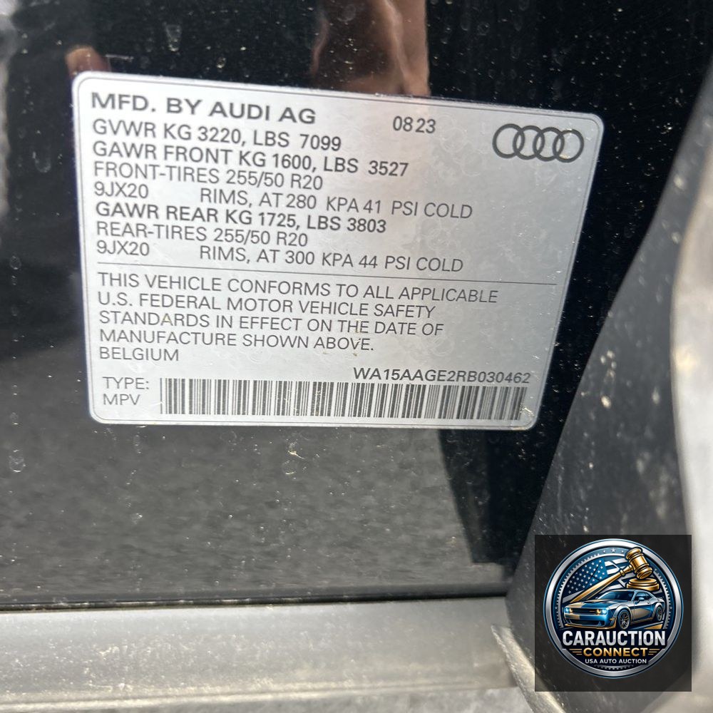 2024 Audi Q8 e-tron Premium Plus