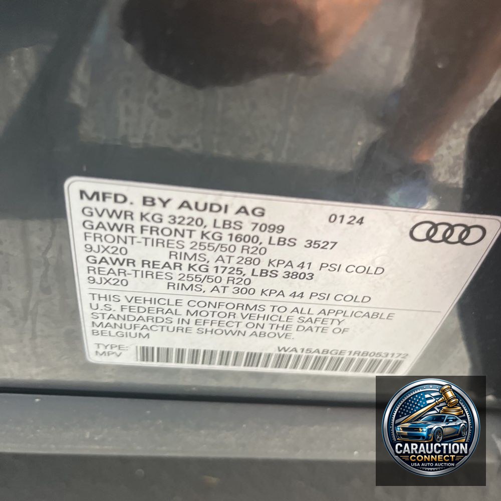2024 Audi Q8 e-tron Premium Plus