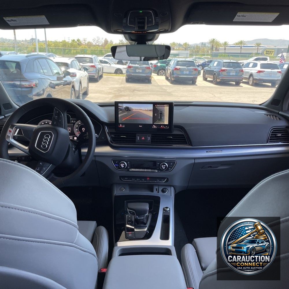 2025 Audi Q5 S-Line Pres 45