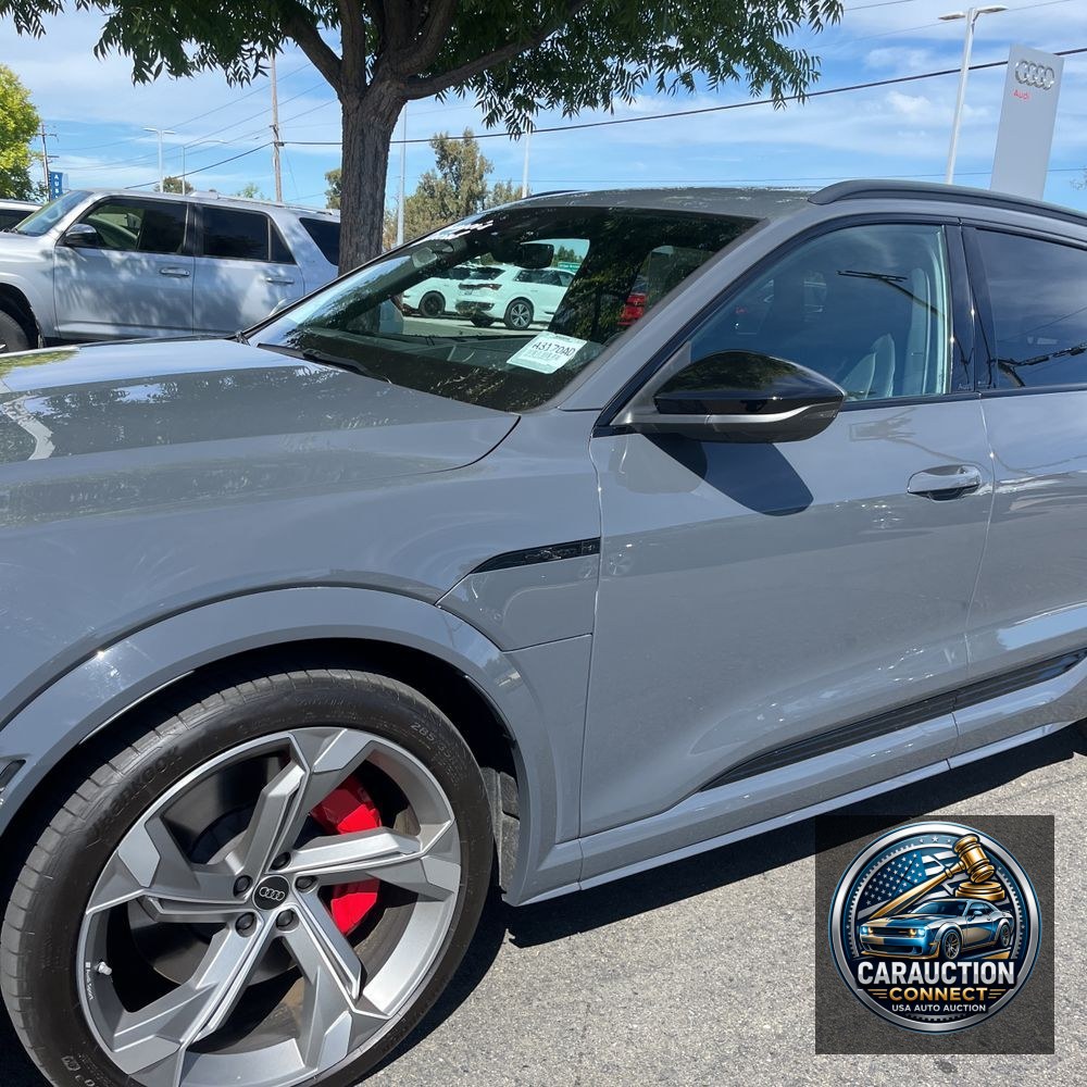 2024 Audi SQ8 e-tron Prestige
