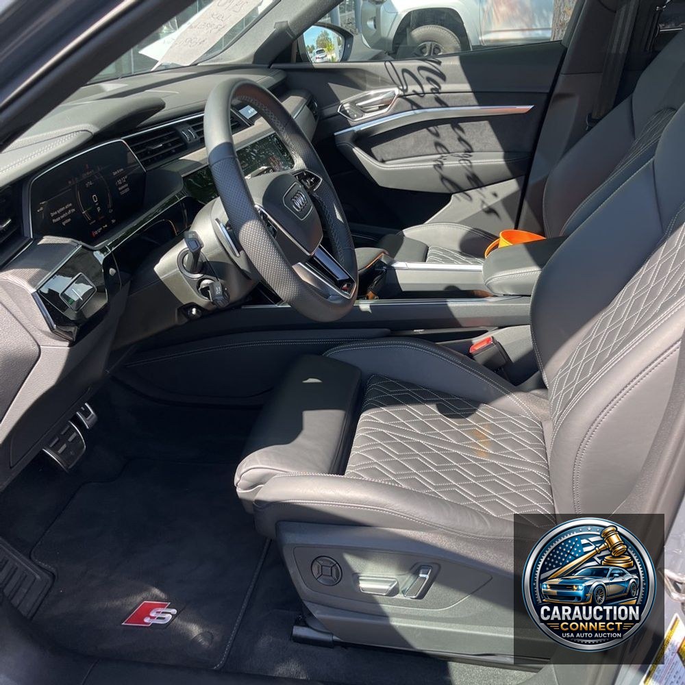 2024 Audi SQ8 e-tron Prestige