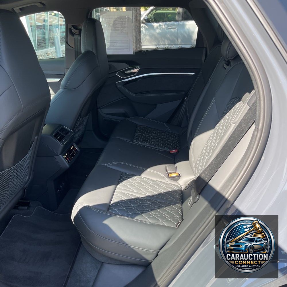 2024 Audi SQ8 e-tron Prestige