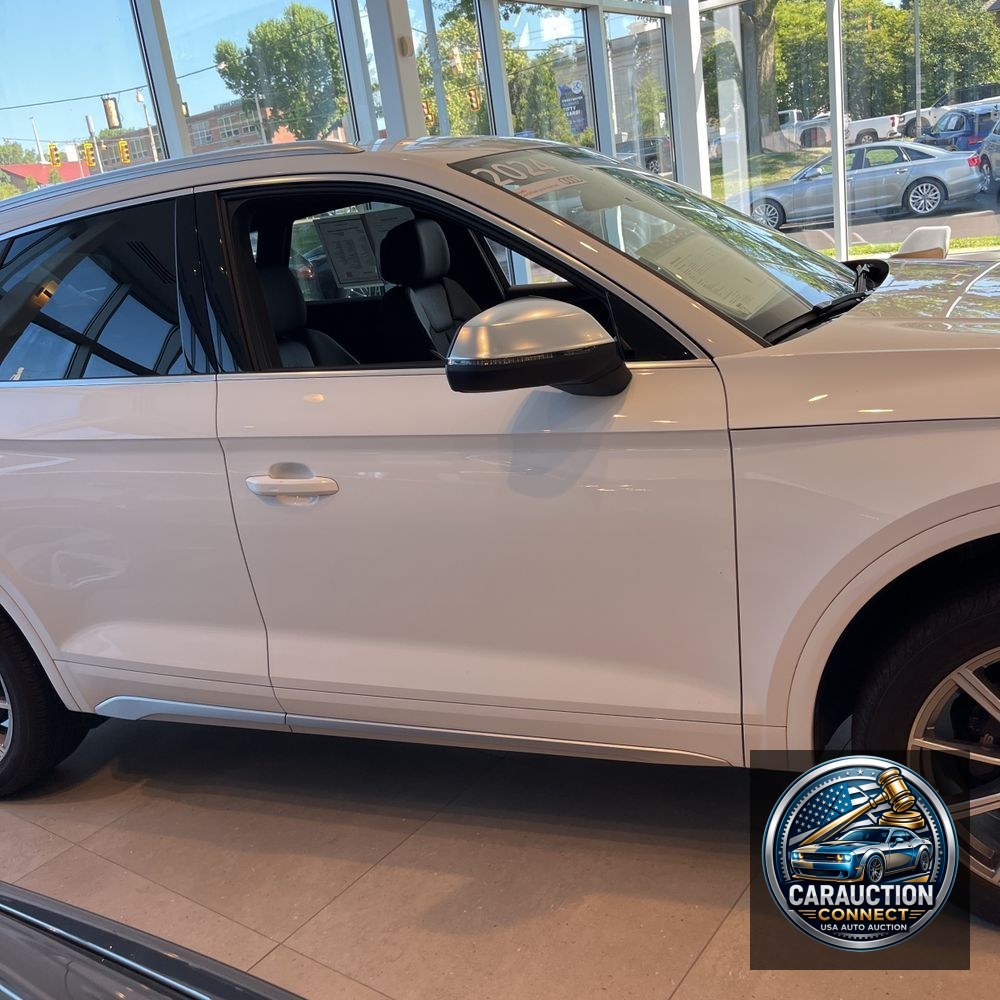 2024 Audi SQ5 Premium