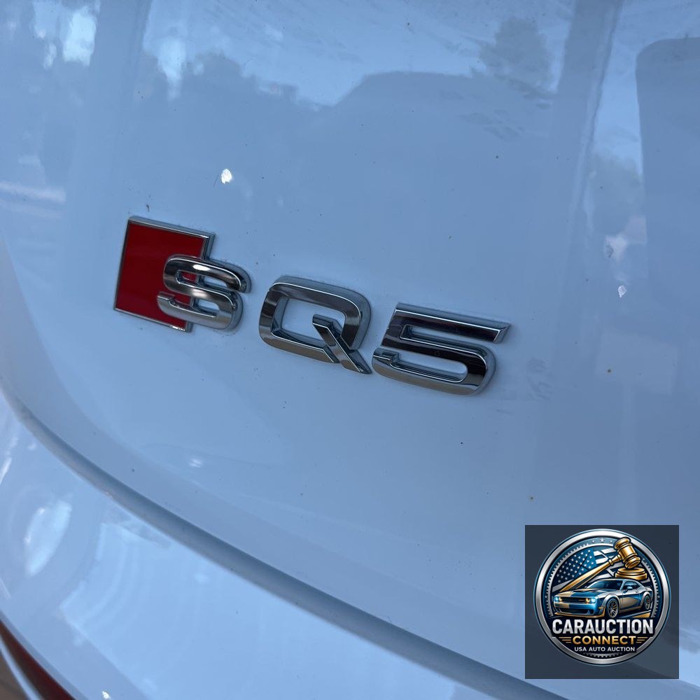 2024 Audi SQ5 Premium