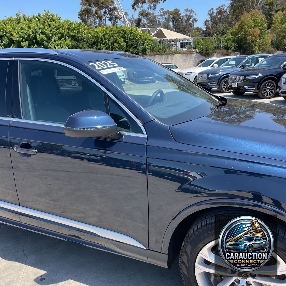 2025 Audi Q7 Premium 45