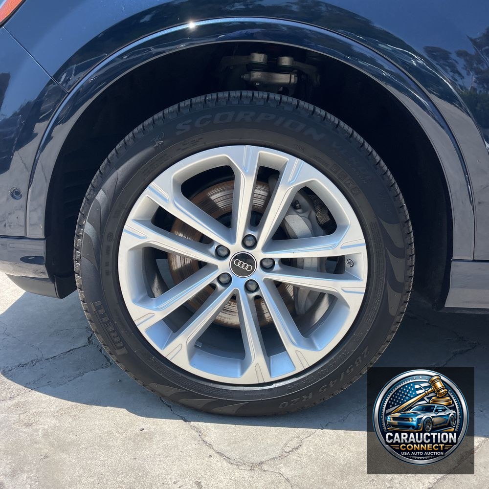 2025 Audi Q7 Premium 45