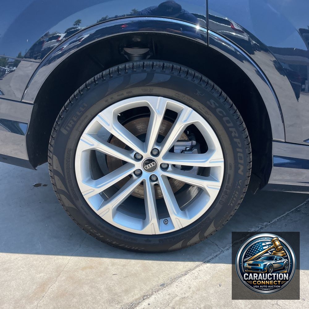 2025 Audi Q7 Premium 45