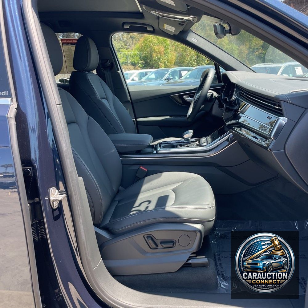 2025 Audi Q7 Premium 45