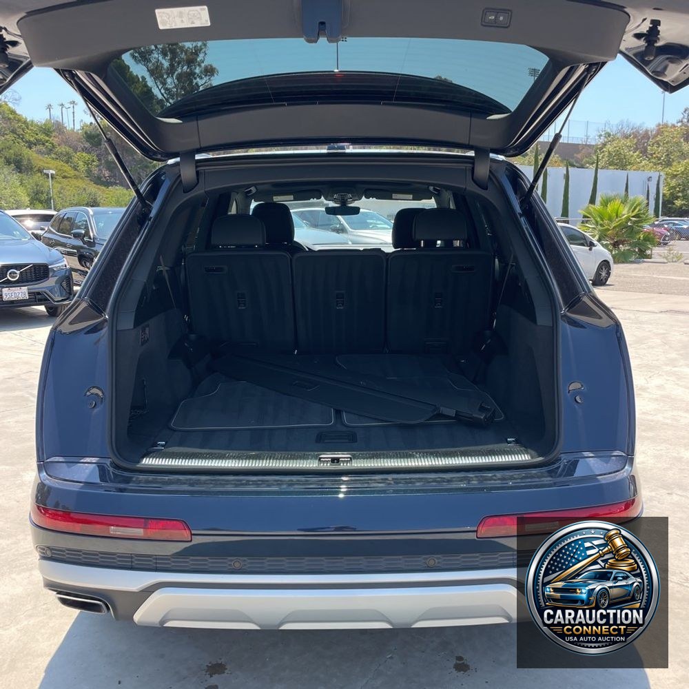 2025 Audi Q7 Premium 45