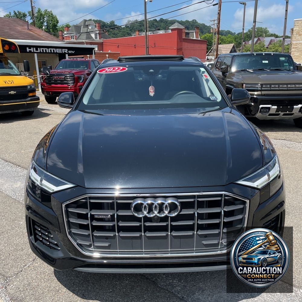 2022 Audi Q8 Premium 55 TFSI