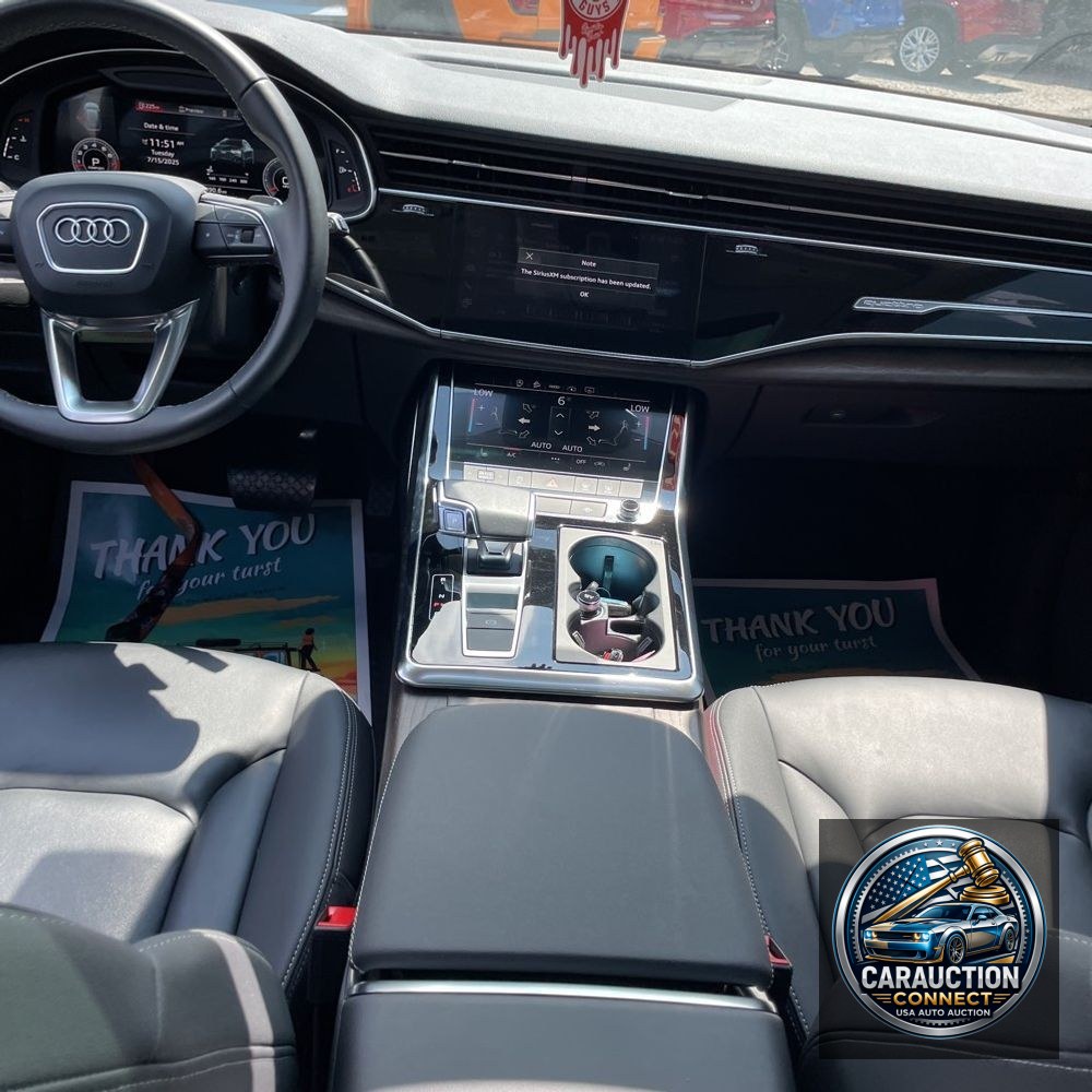 2022 Audi Q8 Premium 55 TFSI