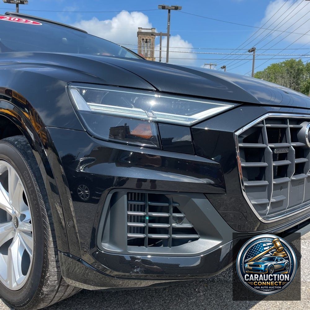 2022 Audi Q8 Premium 55 TFSI
