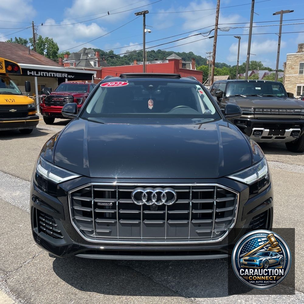 2022 Audi Q8 Premium 55 TFSI