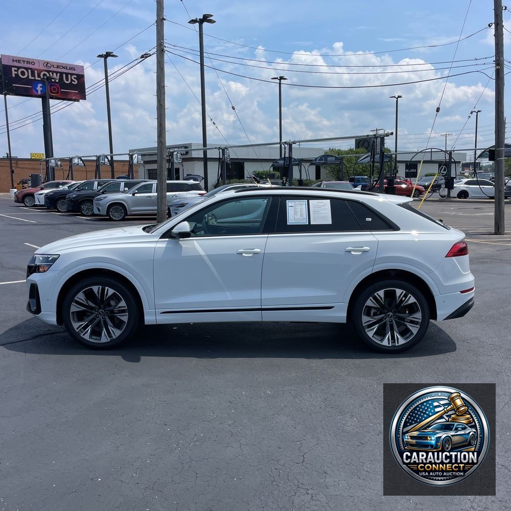 2024 Audi Q8 Premium 55