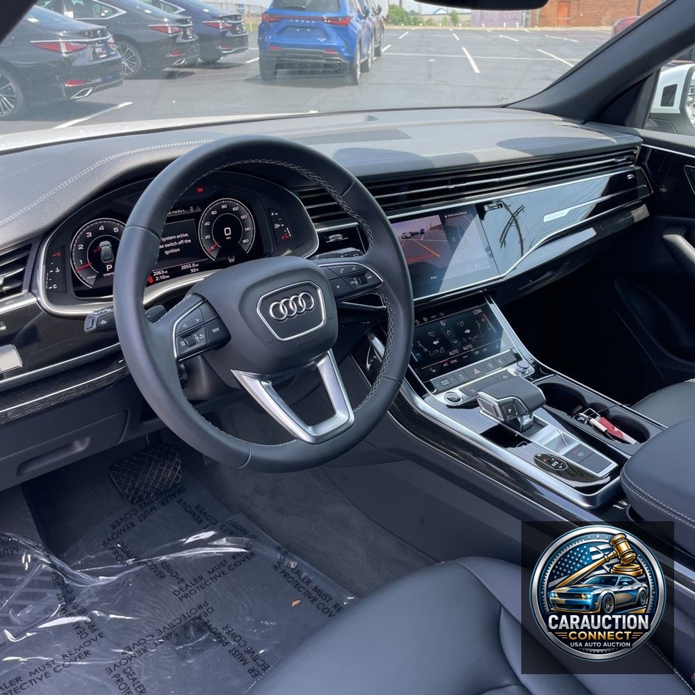 2024 Audi Q8 Premium 55