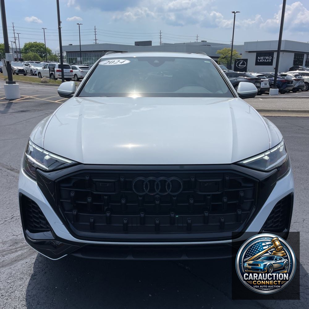 2024 Audi Q8 Premium 55