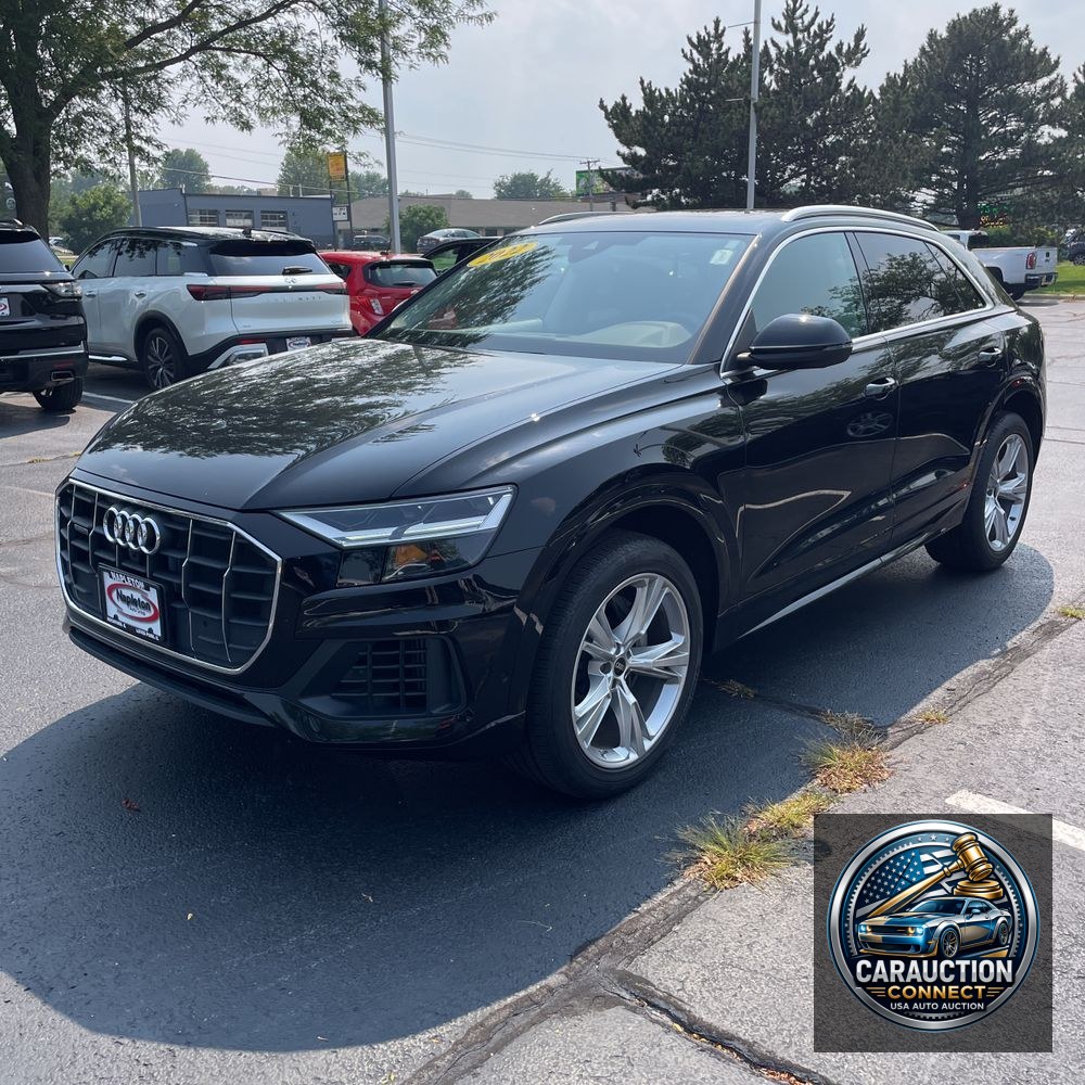 2022 Audi Q8 Premium 55 TFSI
