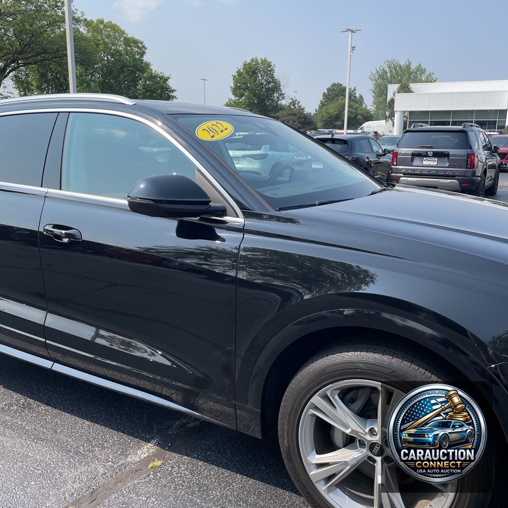 2022 Audi Q8 Premium 55 TFSI