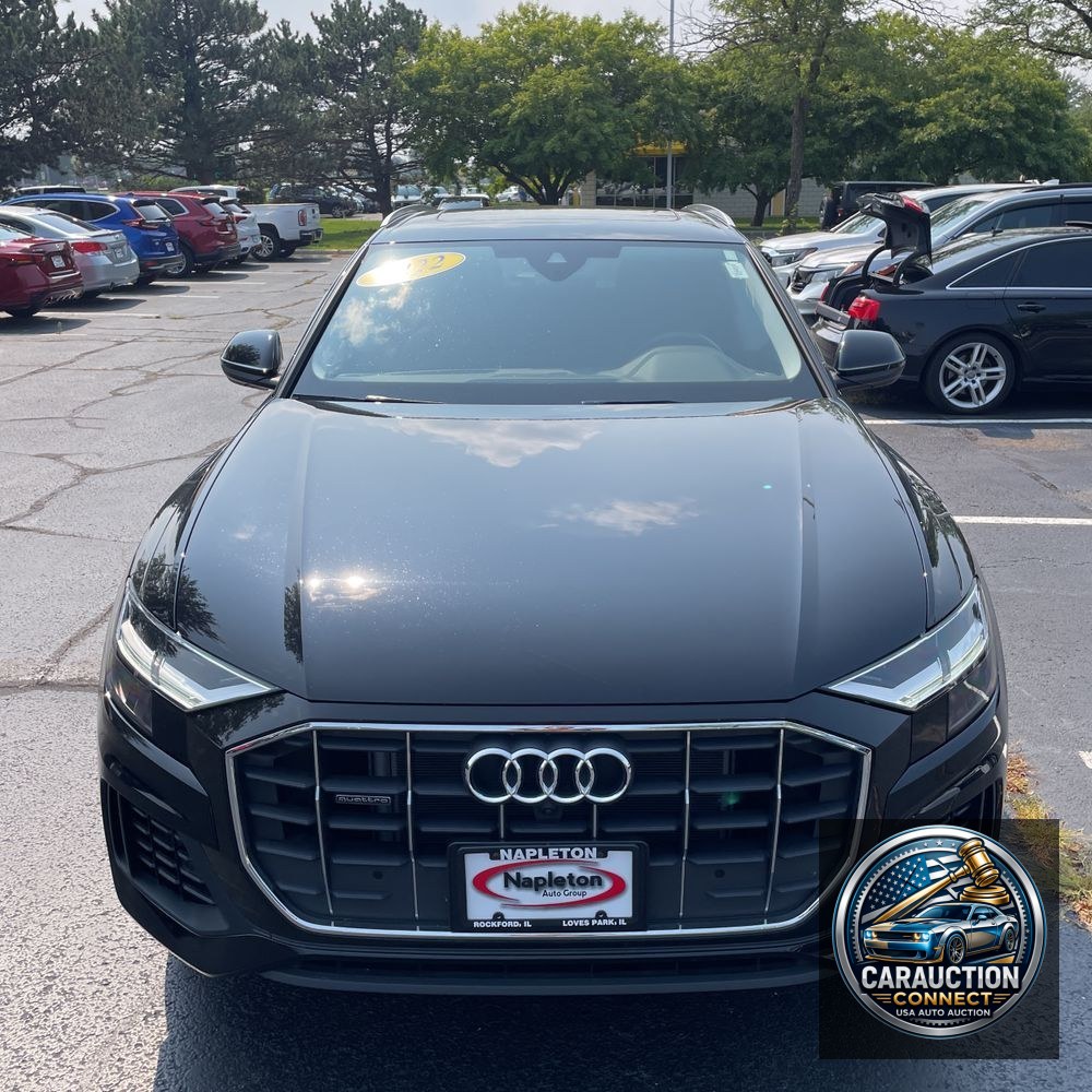 2022 Audi Q8 Premium 55 TFSI