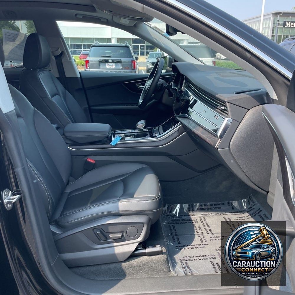 2022 Audi Q8 Premium 55 TFSI