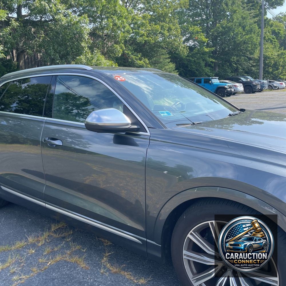 2021 Audi SQ8 Premium Plus