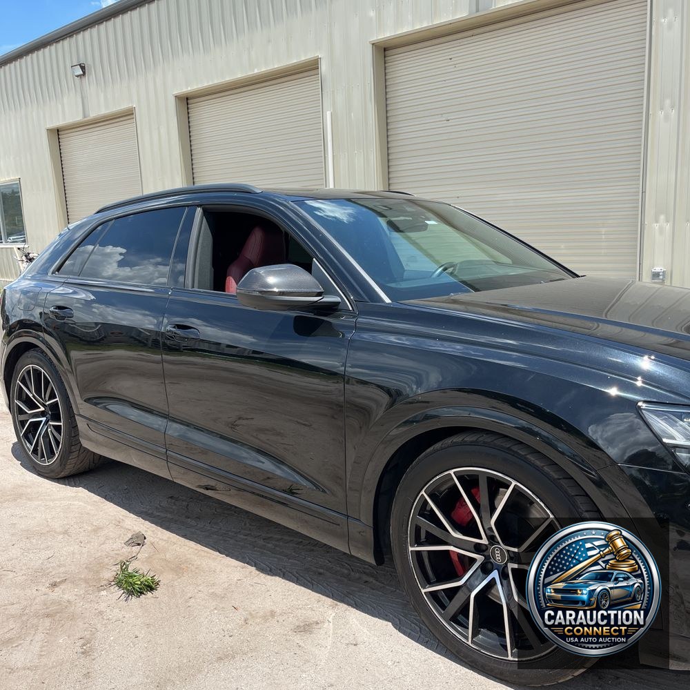 2022 Audi SQ8 Premium Plus
