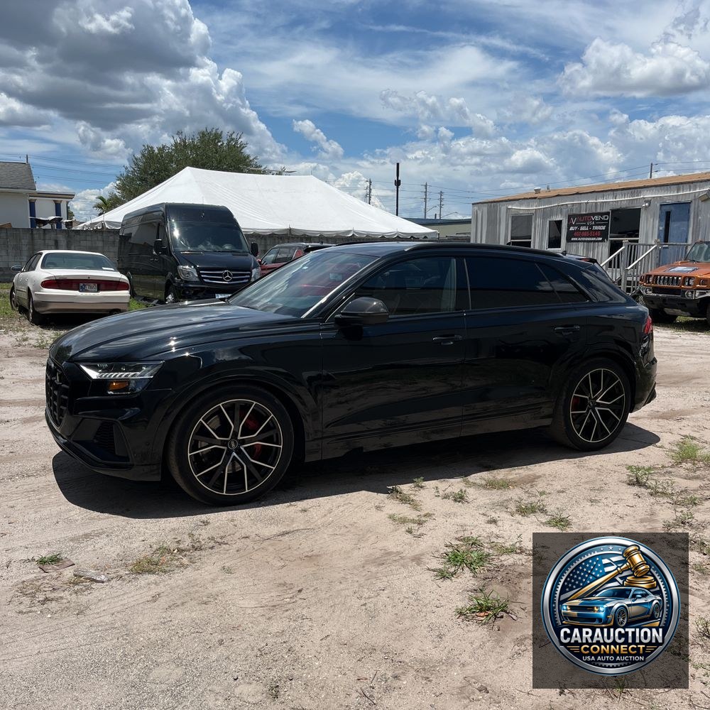 2022 Audi SQ8 Premium Plus