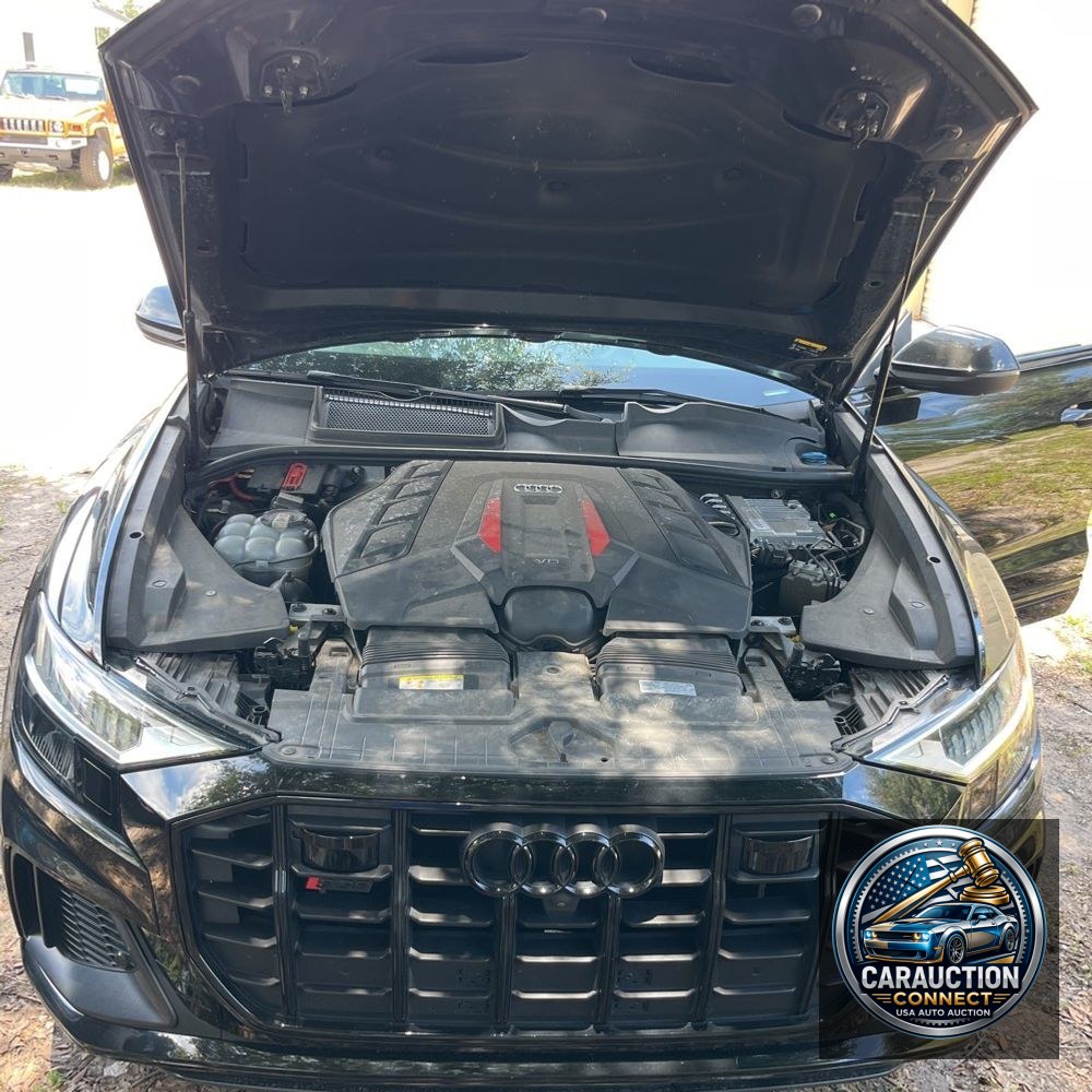 2022 Audi SQ8 Premium Plus