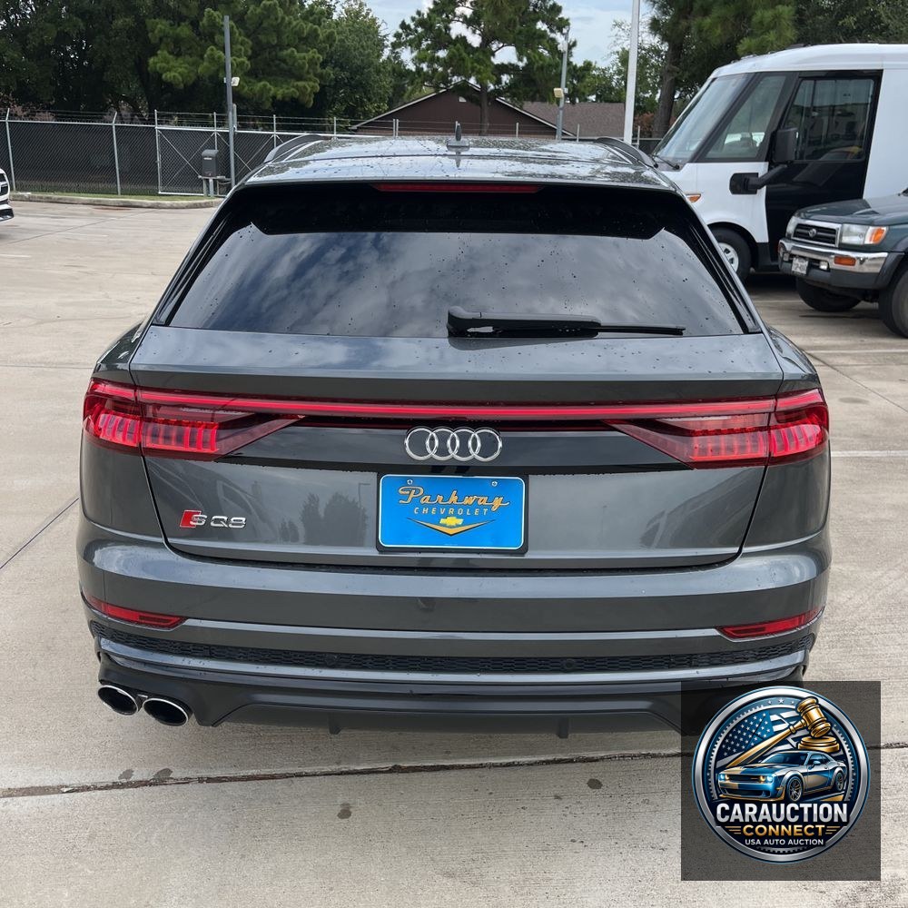 2023 Audi SQ8 Premium Plus