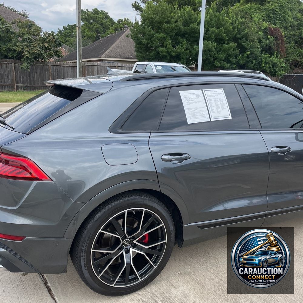 2023 Audi SQ8 Premium Plus