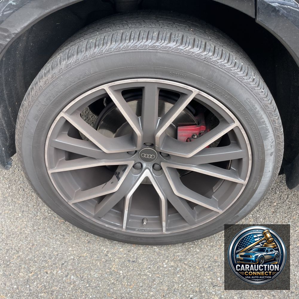 2023 Audi SQ8 Premium Plus