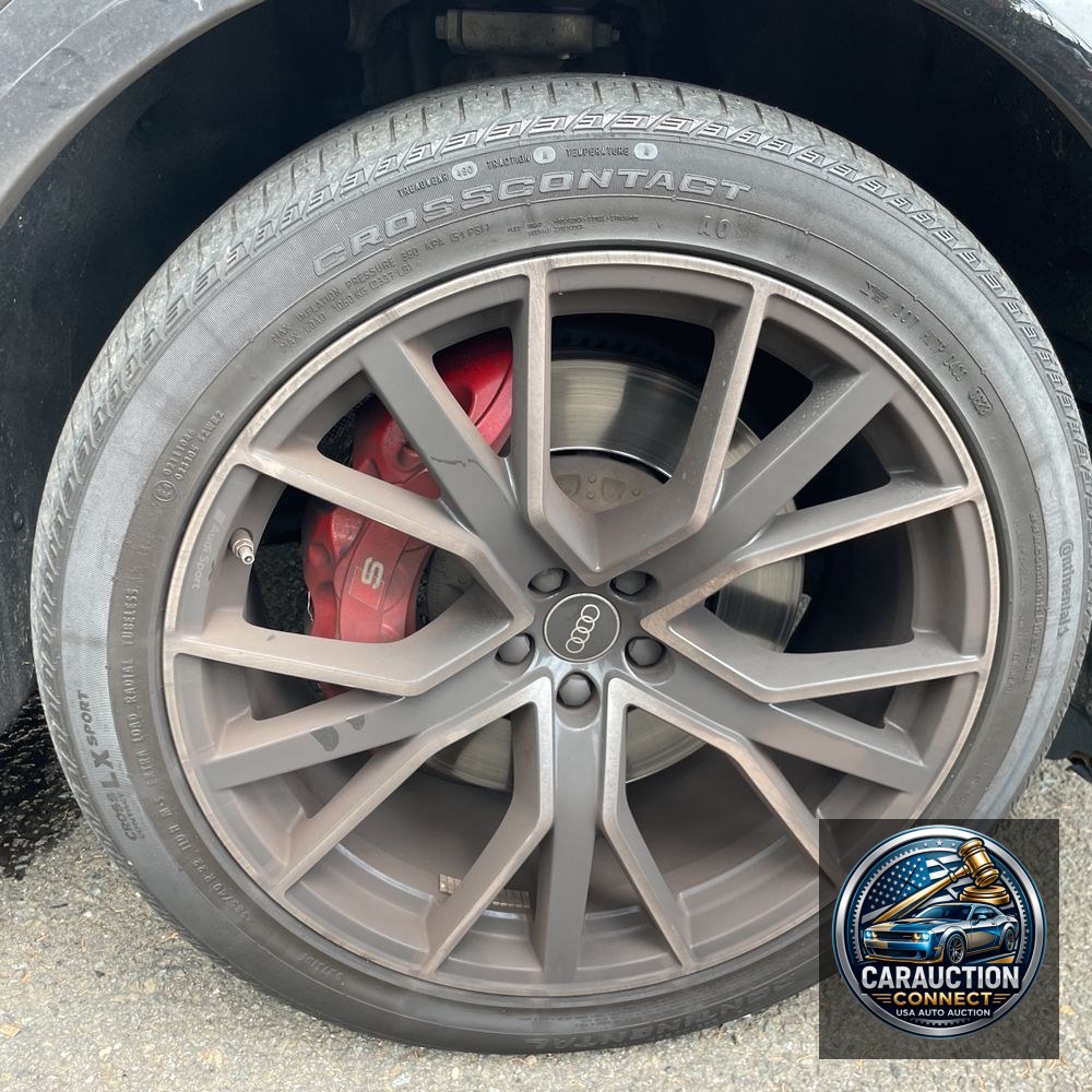 2023 Audi SQ8 Premium Plus