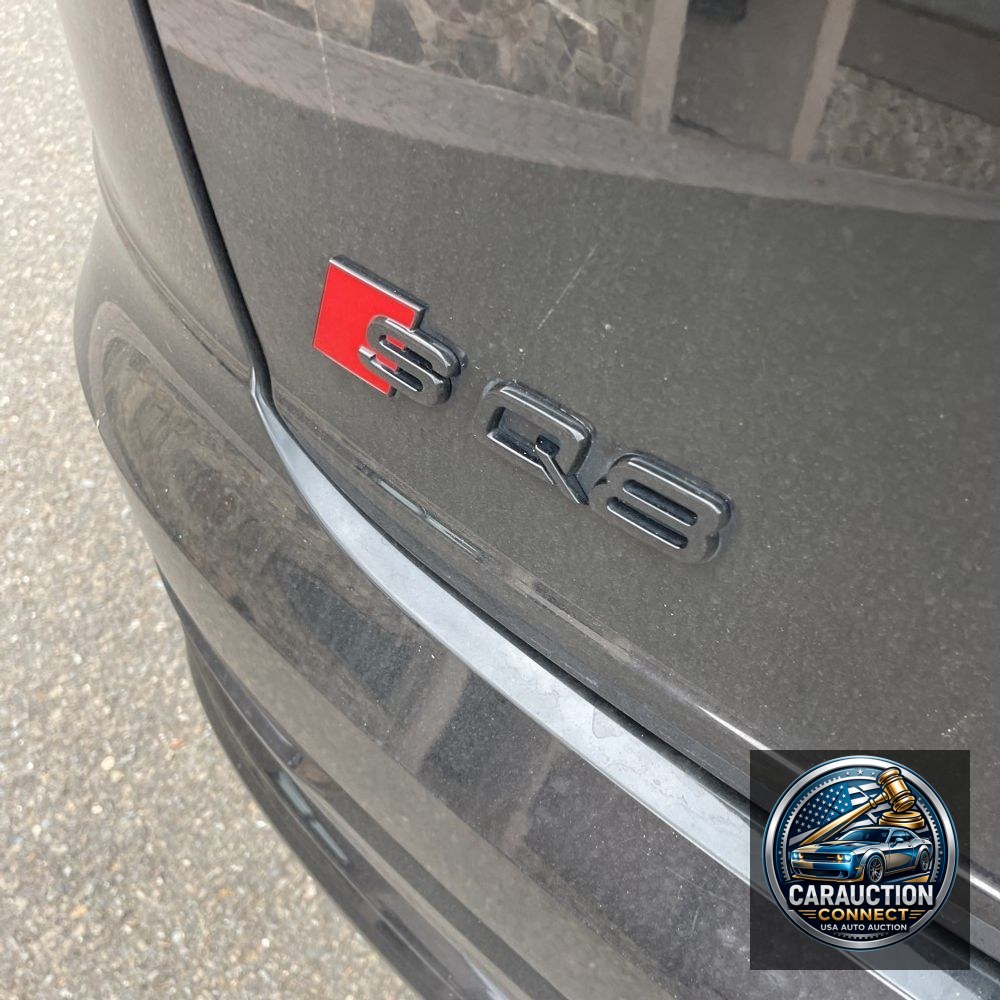 2023 Audi SQ8 Premium Plus
