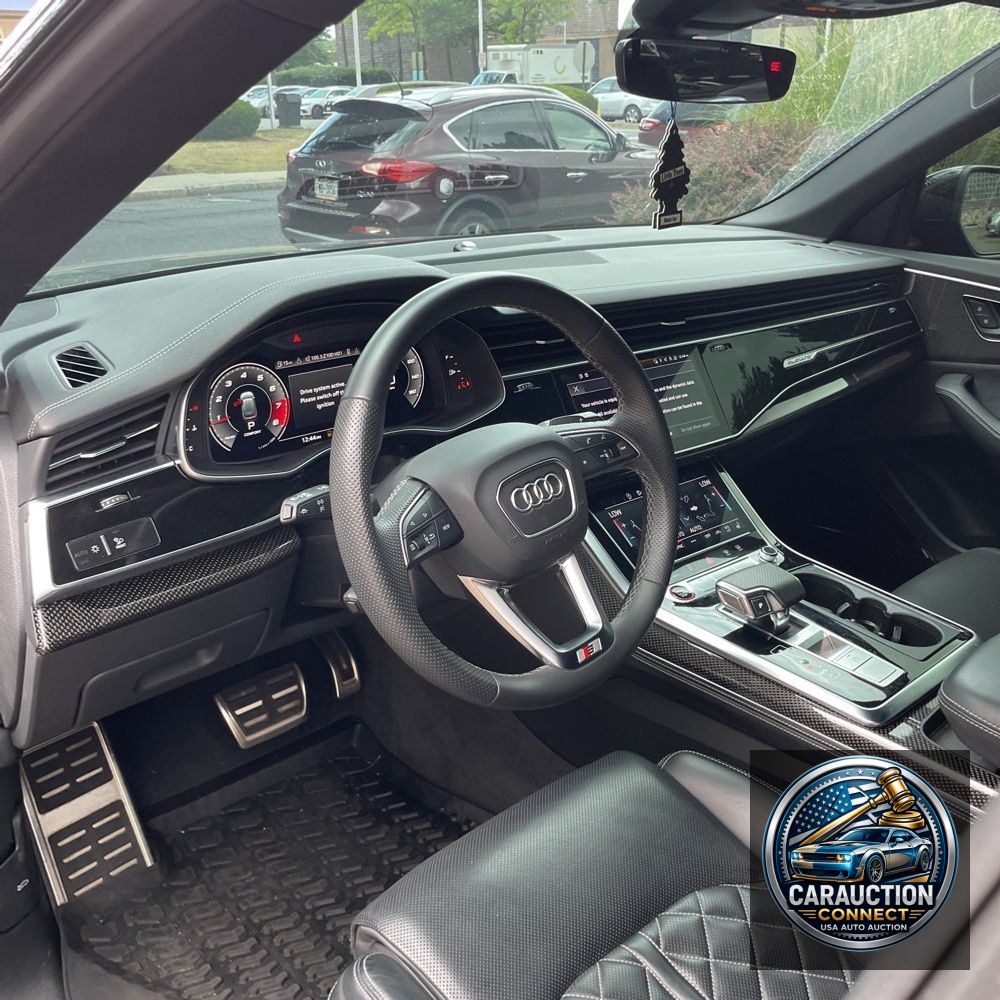 2023 Audi SQ8 Premium Plus