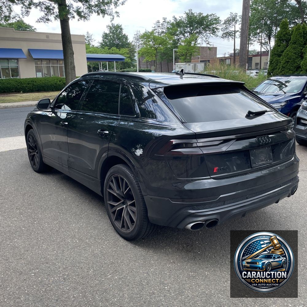 2023 Audi SQ8 Premium Plus