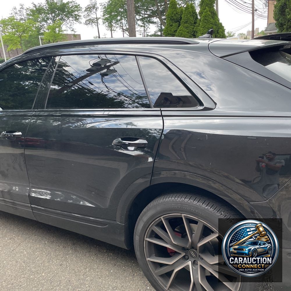 2023 Audi SQ8 Premium Plus