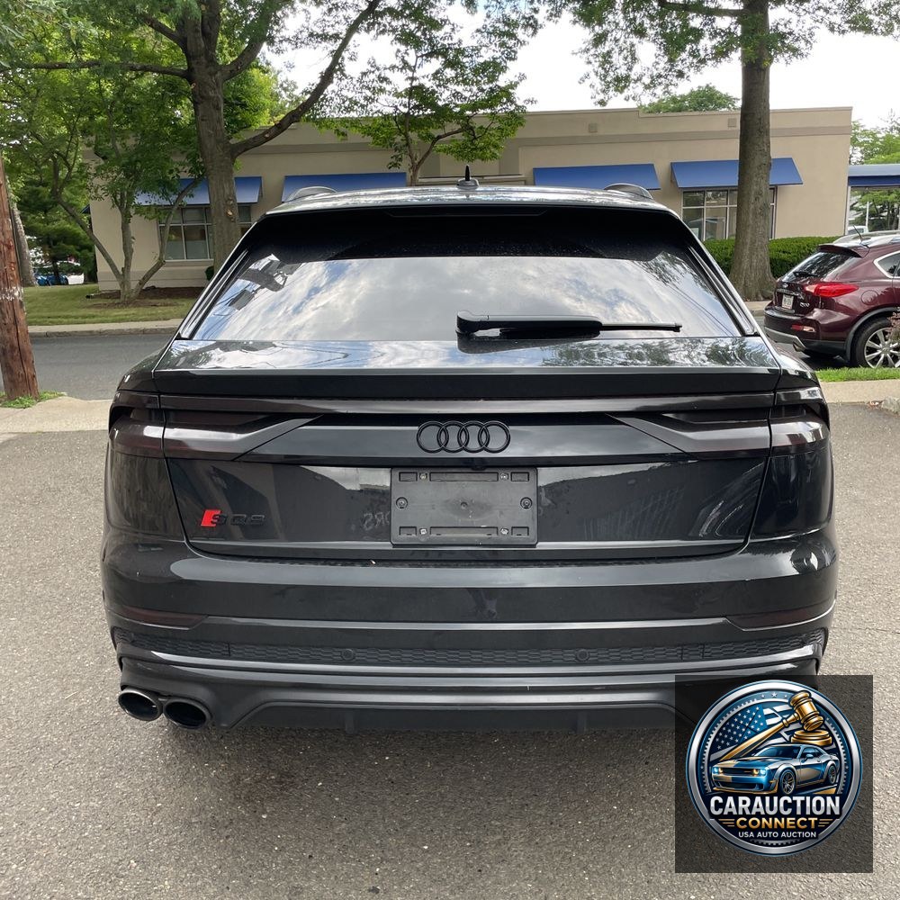 2023 Audi SQ8 Premium Plus