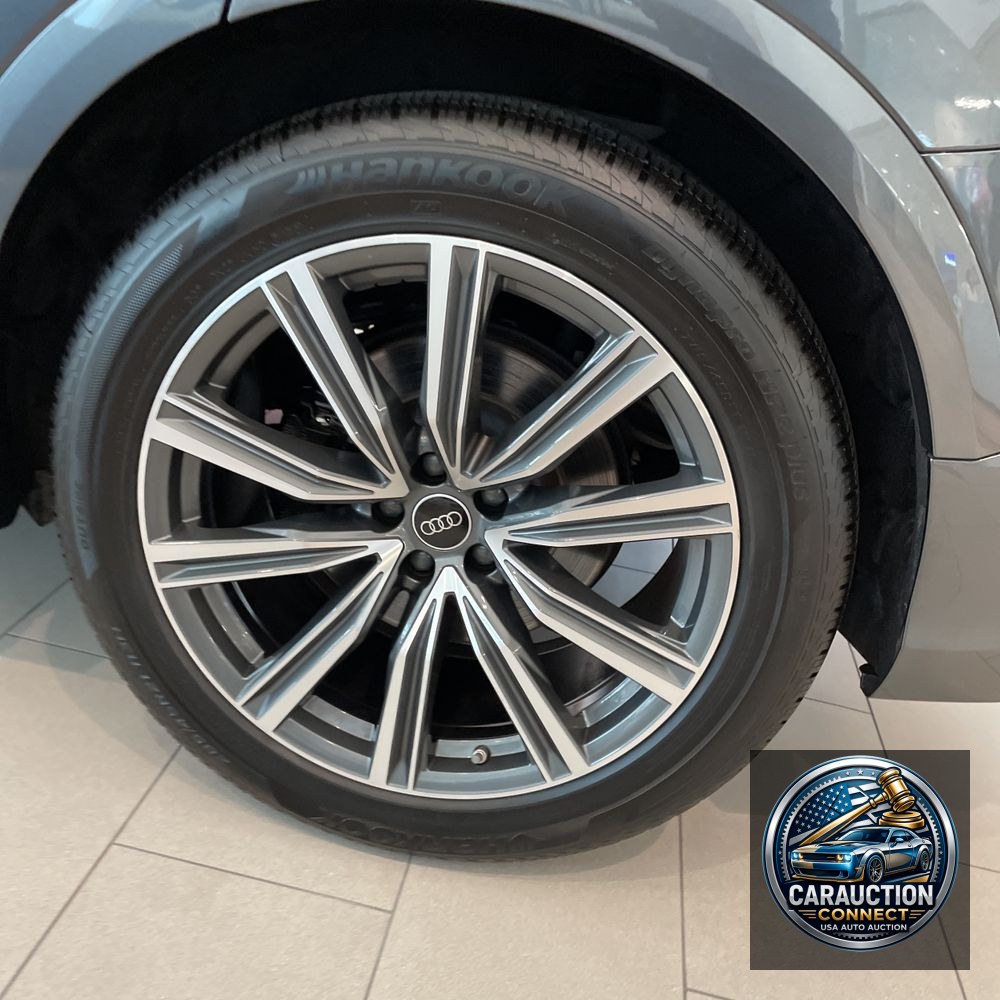 2023 Audi SQ8 Premium Plus