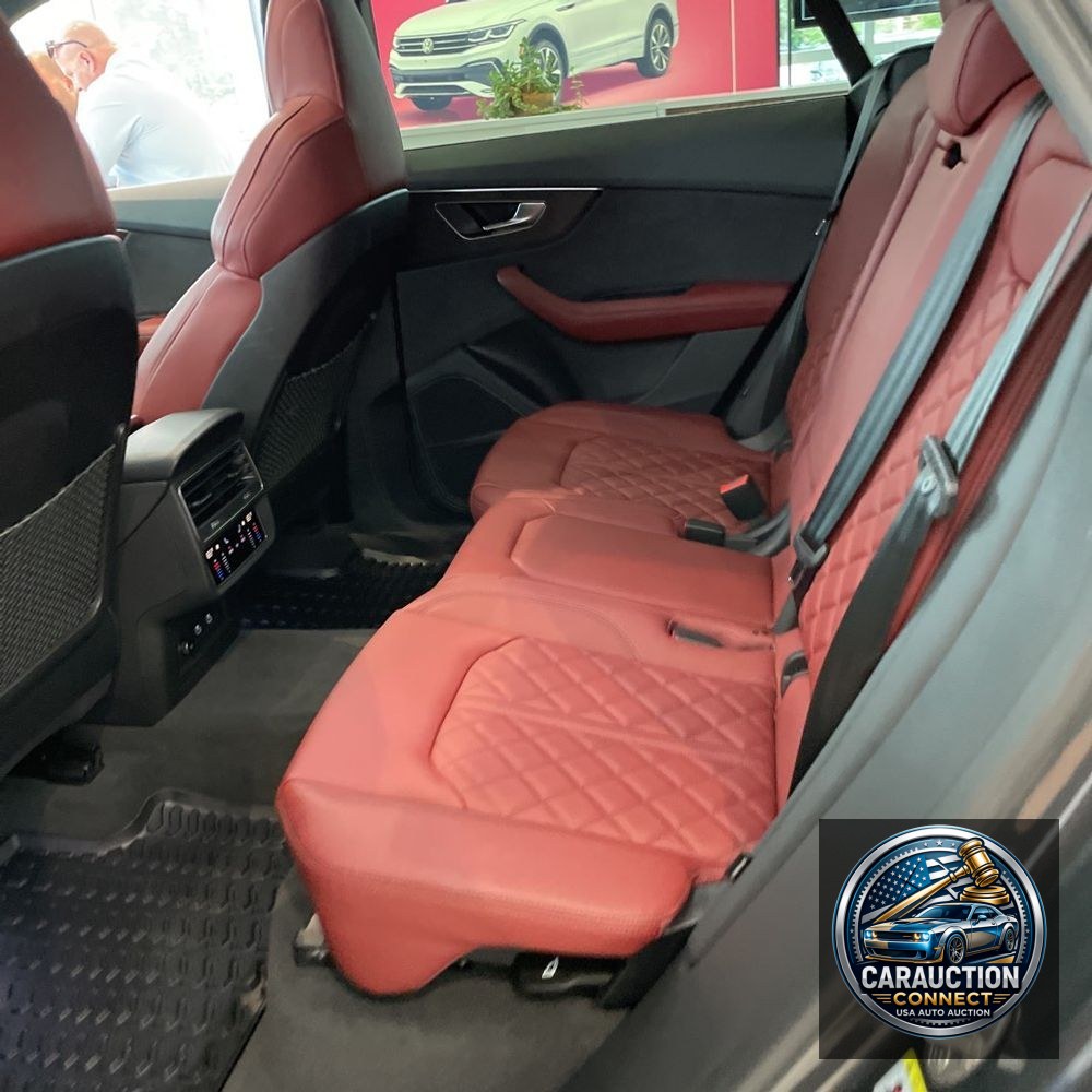 2023 Audi SQ8 Premium Plus