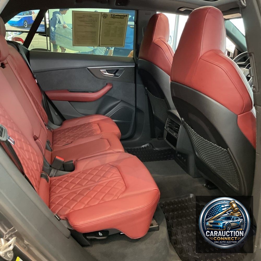 2023 Audi SQ8 Premium Plus