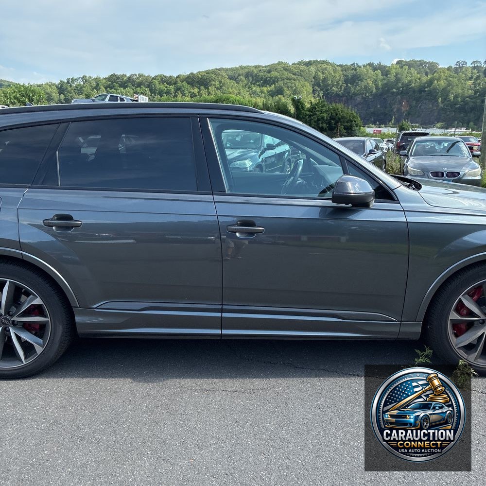2024 Audi SQ7 Premium Plus