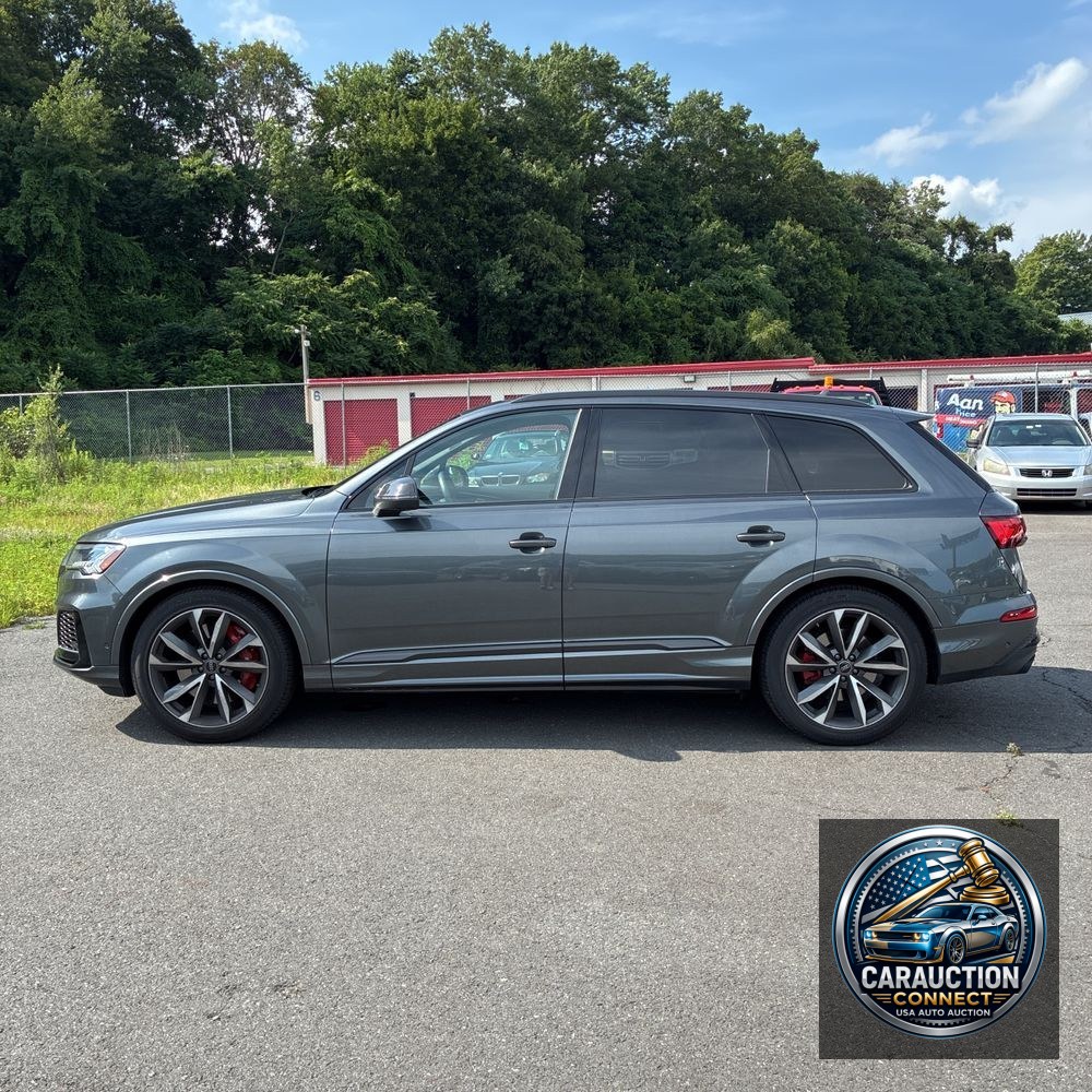 2024 Audi SQ7 Premium Plus