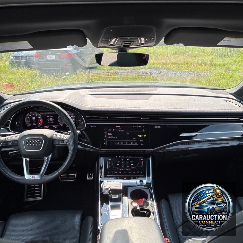 2024 Audi SQ7 Premium Plus