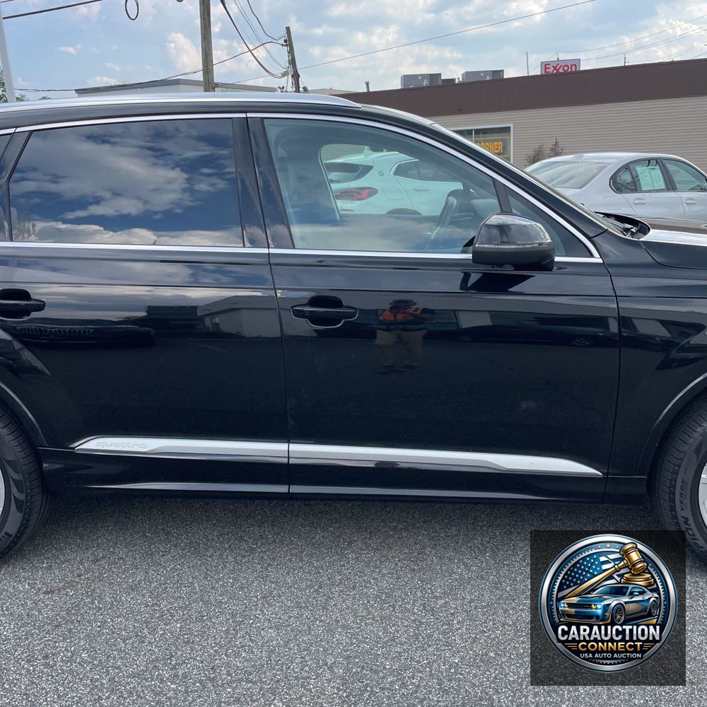 2023 Audi Q7 Premium 55 TFSI
